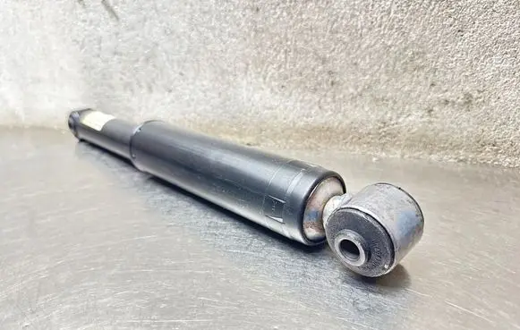 Opel Vectra C Rear shock absorber/damper 13208061 844904001538 315000331