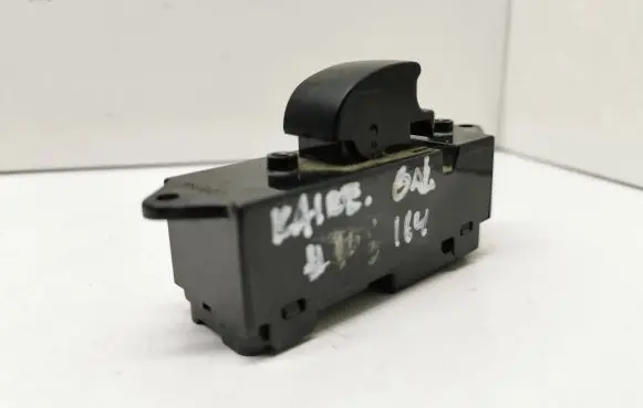 Mitsubishi Lancer X Electric window control switch 8608A067