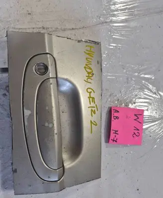 Hyundai Getz Front door exterior handle 9565626