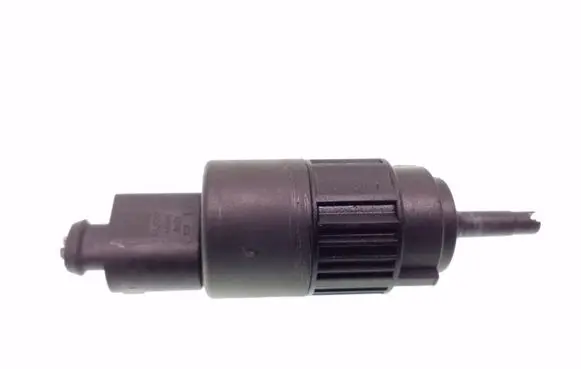 Nissan Qashqai Headlight washer pump 