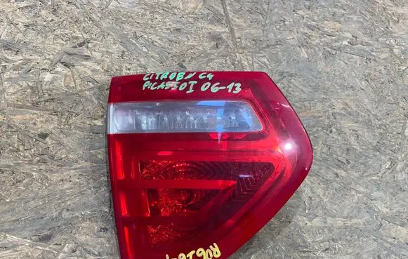 Citroen C4 I Picasso Tailgate rear/tail lights 9653547777 R0626-I