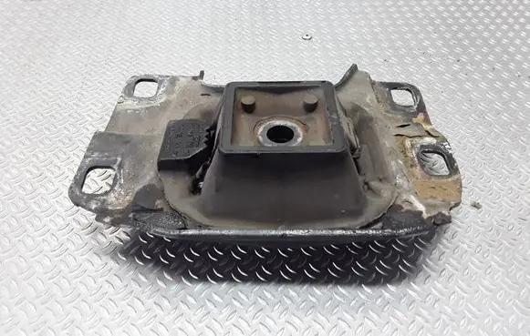 Ford Focus C-MAX Engine mount bracket 349249L