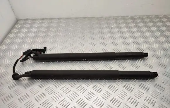 KIA Sorento Tailgate/trunk strut/damper 81770C5100