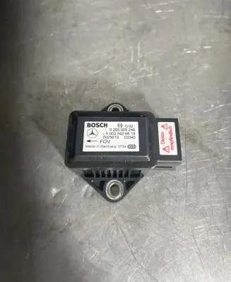 Mercedes-Benz E W211 ESP acceleration yaw rate sensor A0025426618 0025619 0265005246