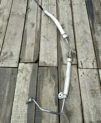 Chrysler Town u0026 Country V Power steering hose/pipe/line P05006617AG