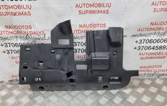 Audi Q7 4L Dashboard lower bottom trim panel 4L1815173