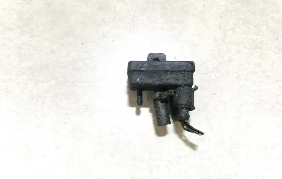 Volkswagen PASSAT B5 Exhaust gas pressure sensor