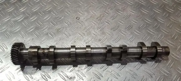 Opel Astra H Camshaft 
