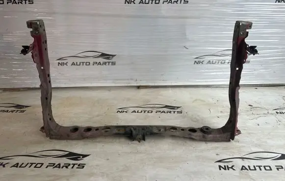 Toyota Auris E180 Radiator support slam panel