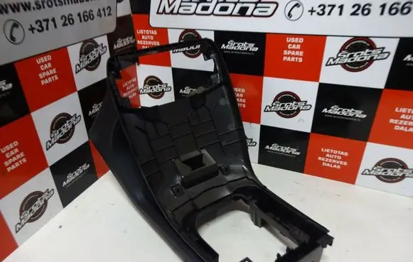 Volvo V70 Center console 1963506