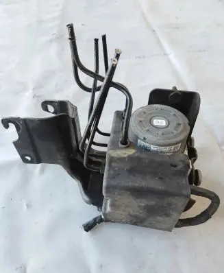 Peugeot 208 ABS Pump 9806891780