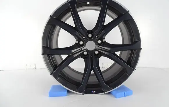 R19 alloy rim
