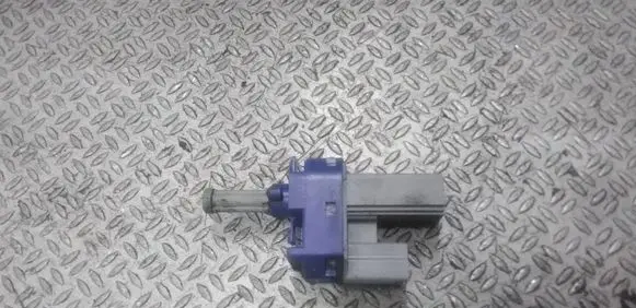 Clutch pedal sensor