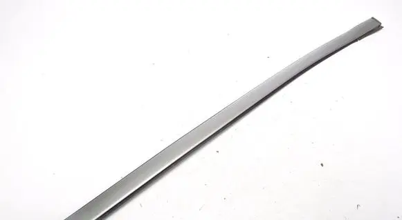 Volvo S60 Front door windshield rail 39891327