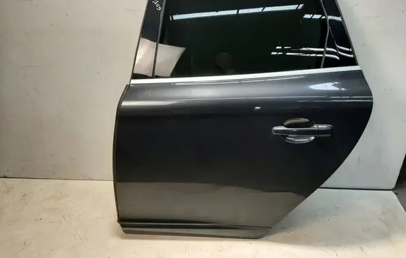Volvo XC60 Rear door 