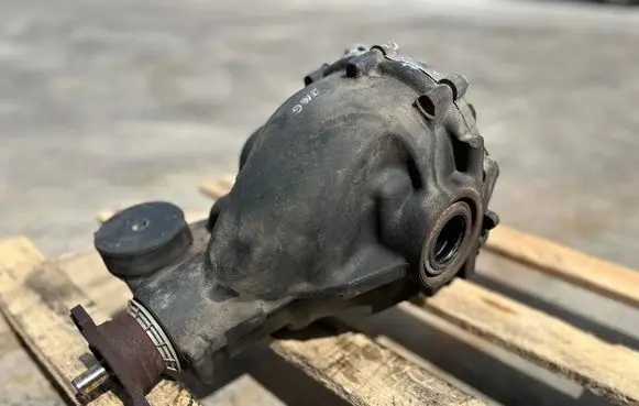 Jaguar XK - XKR Rear differential 6W934A213CA 331
