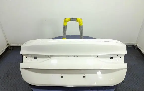 BMW M4 F82 F83 Tailgate/trunk/boot lid 