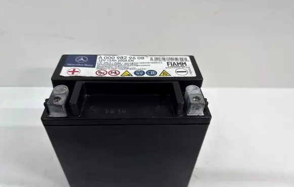 Mercedes-Benz GLE AMG (W166 - C292) Car battery A0009829608