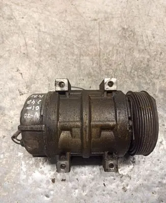 Volvo V70 Air conditioning (A/C) compressor (pump)