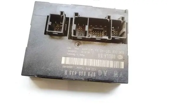 Audi A3 S3 8P Comfort/convenience module 8P0959433B