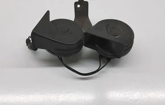 Ford Mondeo MK V Horn signal E3007042