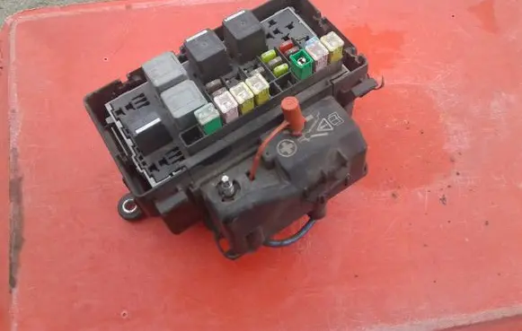 Ford Transit Fuse module 6C1T14A067AA