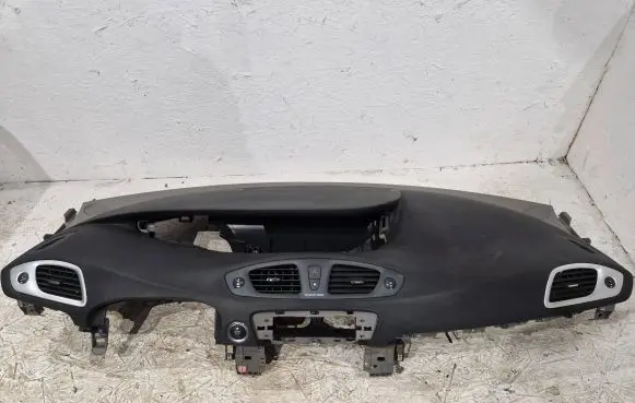 Renault Scenic III - Grand scenic III Dashboard 681000016R