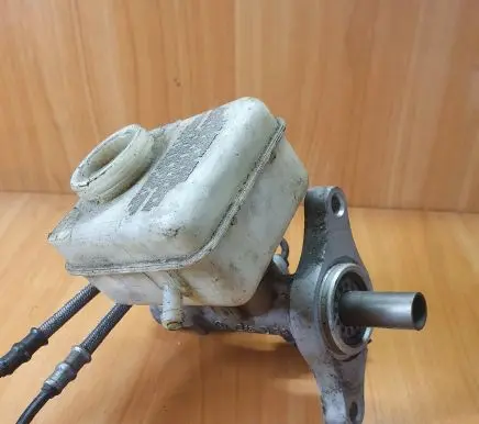 Audi A3 S3 8L Master brake cylinder 03350884581