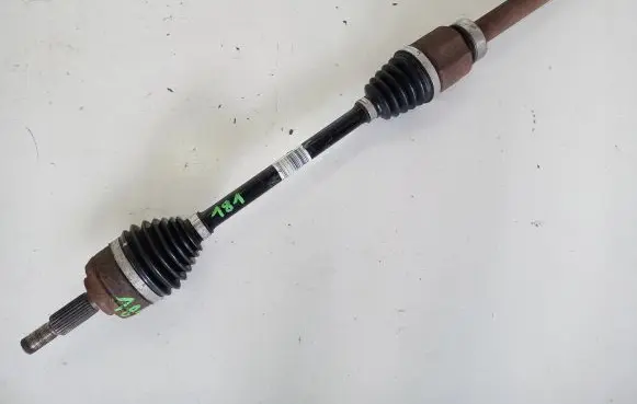 Renault Fluence Front driveshaft 391005442R