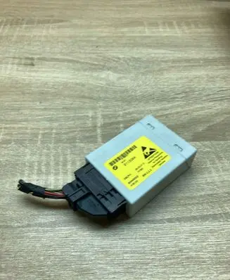 BMW 5 E60 E61 Center console control module 9113064 47392 WITHPLUG