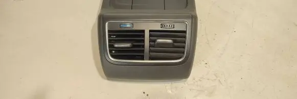 Audi A4 S4 B8 8K Rear air vent grill 8K0819203H