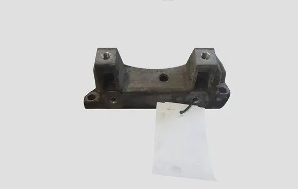 Mercedes-Benz C W204 Gearbox mounting bracket A1402421340