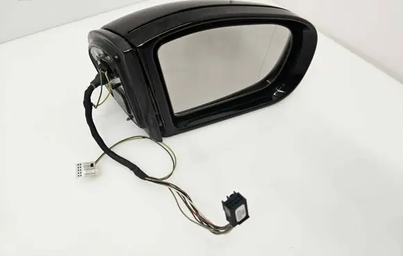 Mercedes-Benz C W203 Front door electric wing mirror 413133420