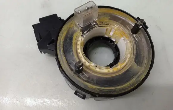 Volkswagen Golf V Airbag slip ring squib (SRS ring) 1K0959653C
