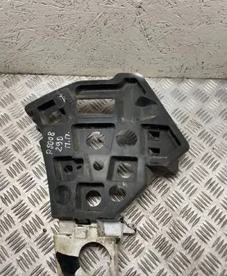 Peugeot 5008 Front bumper mounting bracket 9686181380
