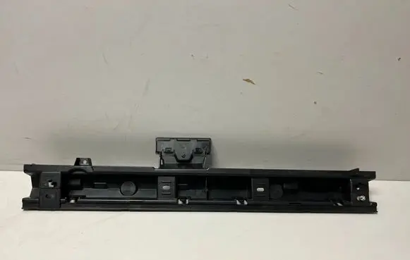 BMW i4 Sill/side skirt trim 8737091