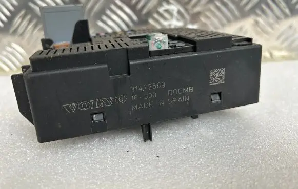 Volvo XC90 Fuse module 31453259