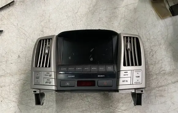 Lexus RX 330 - 350 - 400H Screen/display/small screen 8611048410