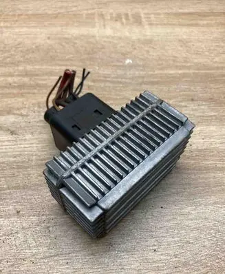 Opel Astra G Glow plug pre-heat relay 09132691 51299008