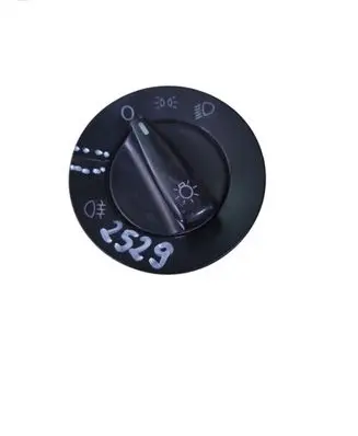 Volkswagen Golf IV Light switch 1C0941531