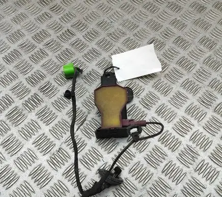 Audi A3 S3 8V Aerial GPS antenna 4M0035507