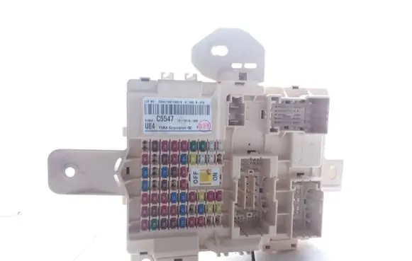 KIA Sorento Fuse module 91950C5547 1319115084