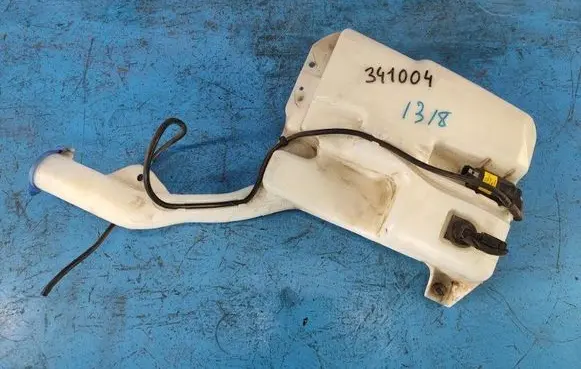 Ford Fusion II Windshield washer fluid reservoir/tank HS7Z17618A