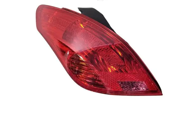 Peugeot 308 Rear/tail lights 9680425980