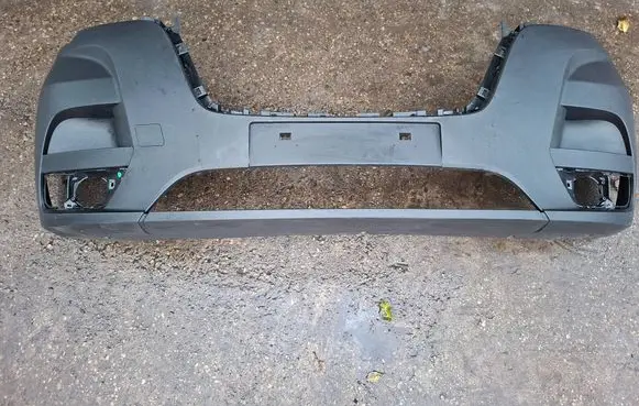 Renault Master III Front bumper 620228205R