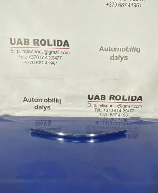 Front bumper splitter molding
