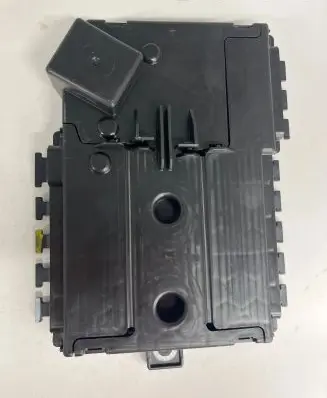 Mercedes-Benz C W205 Fuse module A2135401115