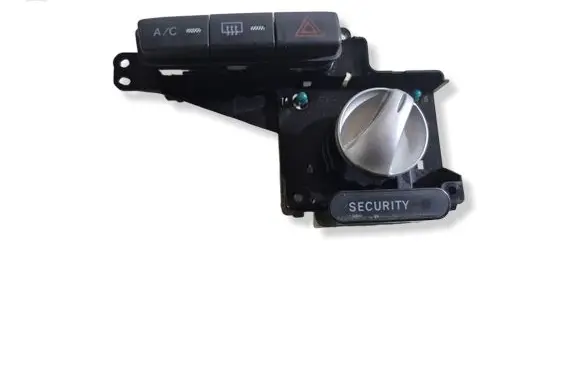 Toyota Yaris Hazard light switch 758294