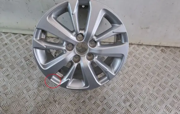R16 alloy rim