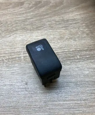 Passenger airbag on/off switch
